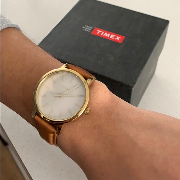 Montre - Picture 1 of 2